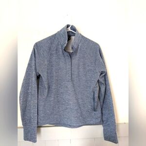 Mountain Hardwear sweatshirt size small blue